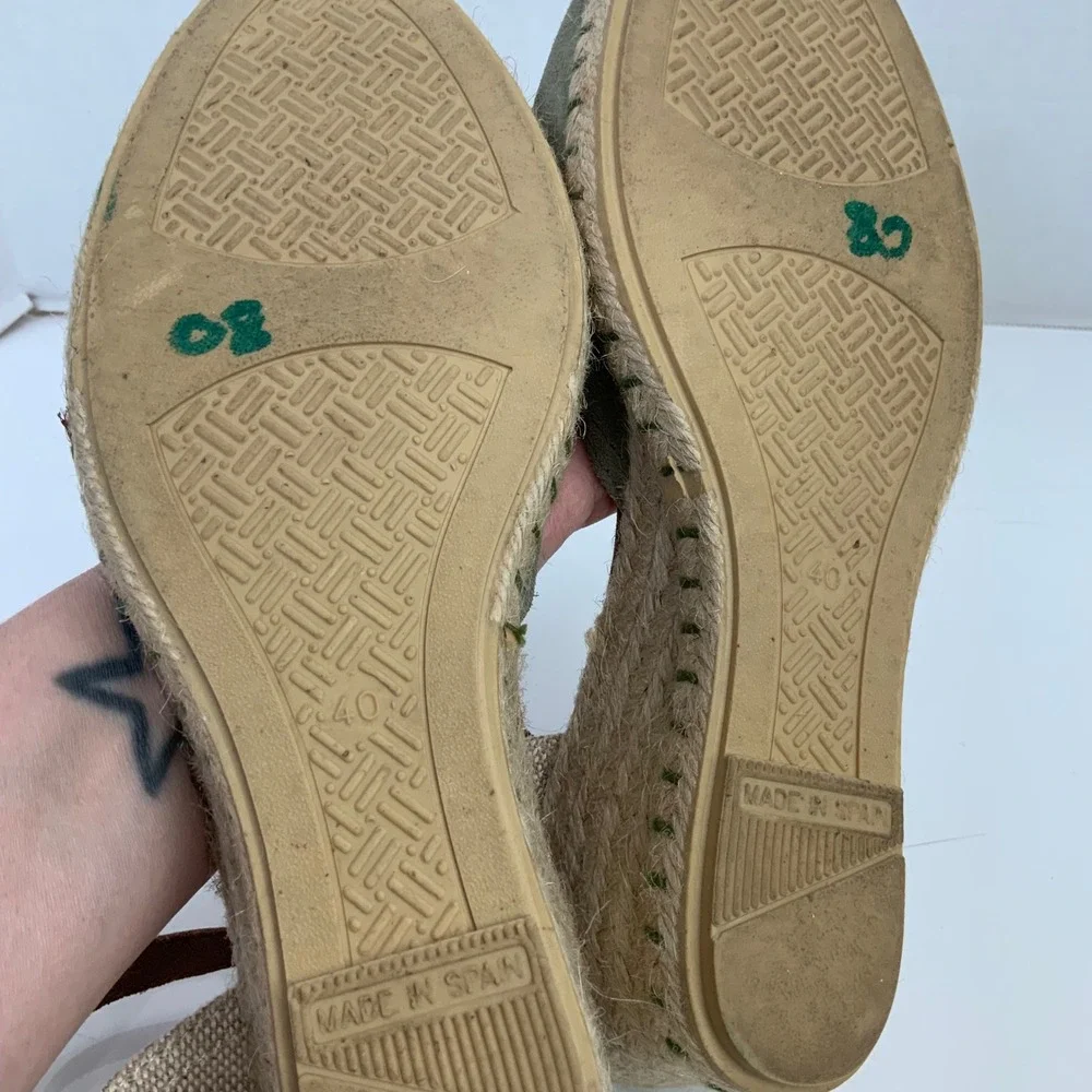 Miz Mooz EU 40/US 9 Malena Sage Green Suede Espadrille Wedges Ankle Strap